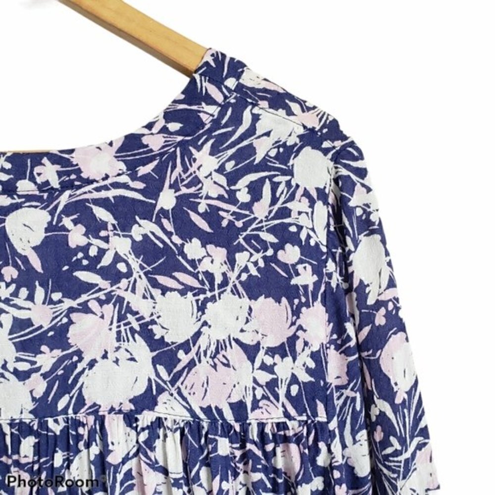 Floral print puff sleeve button blouse top size Medium - Picture 5 of 10